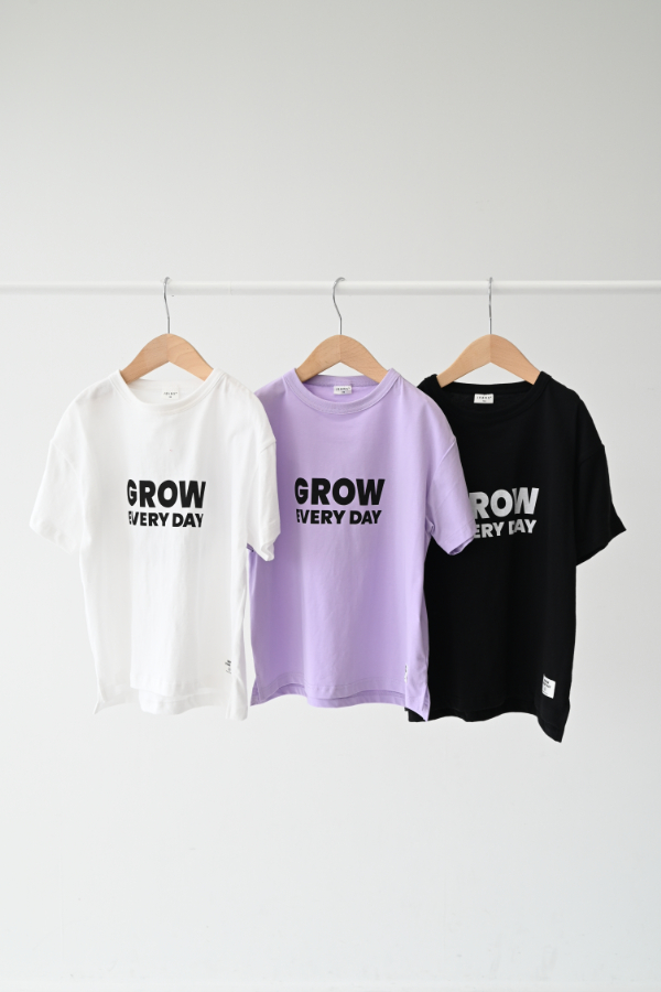 GROW EVERY DAY Tシャツ